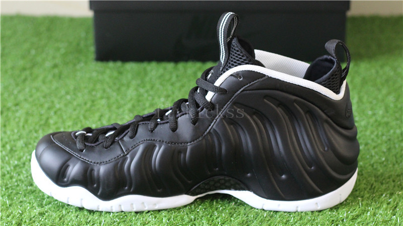 Air Foamposite Pro Dr Doom Black White